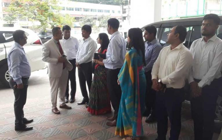 ফরিদপুরে নতুন জেলা প্রশাসক মাজহারুল ইসলামের যোগদান