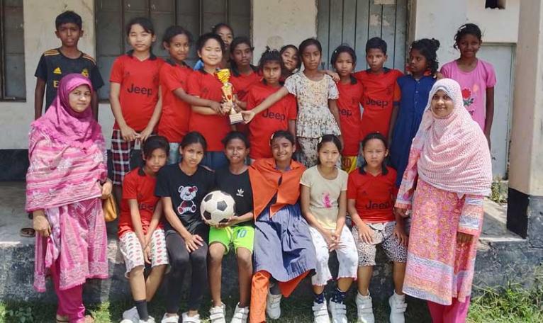 ফরিদপুর পৌরসভার উদ্যোগে প্রাথমিক বিদ্যালয় গোল্ডকাপ ফুটবল টুর্নামেন্ট অনুষ্ঠিত