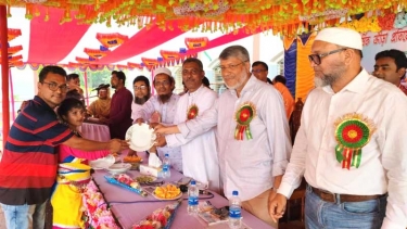 ফরিদপুরের চর মাধবদিয়া ইউনাইটেড উচ্চ বিদ্যালয়ের বার্ষিক ক্রীড়া প্রতিযোগিতা অনুষ্ঠিত