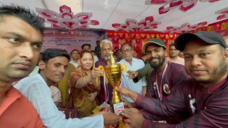 ফরিদপুরে প্রিমিয়ার ক্রিকেট লীগের জমজমাট ম্যাচে ফরিদপুরের জয়