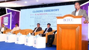 স্মার্ট বাংলাদেশের পথে ব্রডব্যান্ডই প্রধান শক্তি: ফকির মাহবুব আনাম