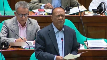 সরকার জলবায়ু পরিবর্তনের প্রভাব মোকাবিলায় বহুমুখী পদক্ষেপ নিয়েছে : মিন্টু