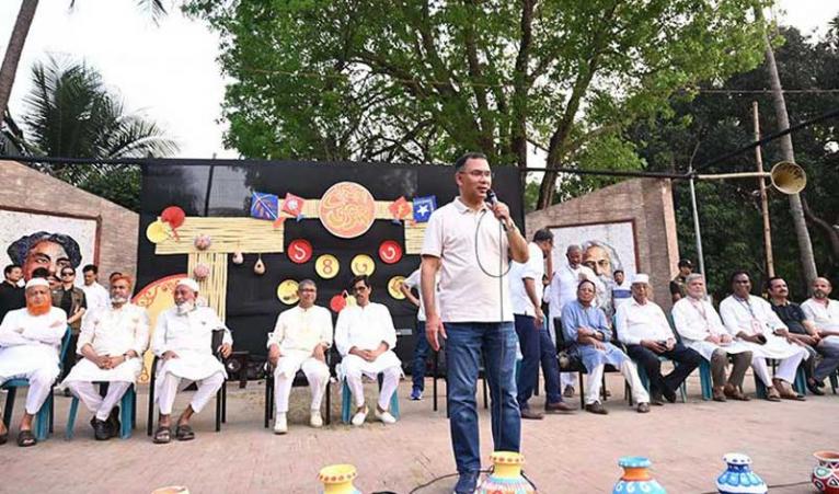 জনকল্যাণ কর্মসূচির বিরোধিতাকারীদের সম্পর্কে দেশবাসীকে সর্তক থাকার আহ্বান প্রধানমন্ত্রীর