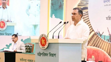 জনজীবনে শান্তি ও নিরাপত্তা ফিরিয়ে আনাই সরকারের অগ্রাধিকার : প্রধানমন্ত্রী