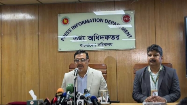 ২০৩০ সালের মধ্যে ১০ হাজার মেগাওয়াট সৌরবিদ্যুৎ উৎপাদনের পরিকল্পনা করেছে সরকার : মন্ত্রিপরিষদ সচিব