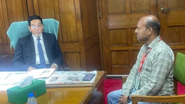 জাতীয় সংসদকে কার্যকর ও গণতান্ত্রিক প্রতিষ্ঠানে পরিণত করতে কাজ করছে সরকার: চিফ হুইপ