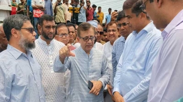 জ্বালানির পরিস্থিতি সামাল দিতে প্রয়োজনীয় ব্যবস্থা নেওয়া হচ্ছে: বাণিজ্যমন্ত্রী