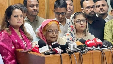 সংরক্ষিত নারী আসনে বিএনপির মনোনয়ন জমা : সংসদে শক্তিশালী ভূমিকার প্রত্যাশা