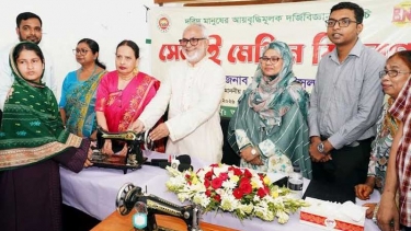 নারীদের স্বাবলম্বী করতেই প্রধানমন্ত্রী ফ্যামিলি কার্ডের প্রচলন করেছেন : কেসিসি প্রশাসক