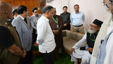 অধিবেশন চলাকালে অসুস্থ জামায়াত এমপির খোঁজ নিলেন প্রধানমন্ত্রী