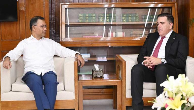 প্রধানমন্ত্রীর সঙ্গে অস্ট্রেলিয়ার সংসদীয় প্রতিনিধি দলের সৌজন্য সাক্ষাৎ