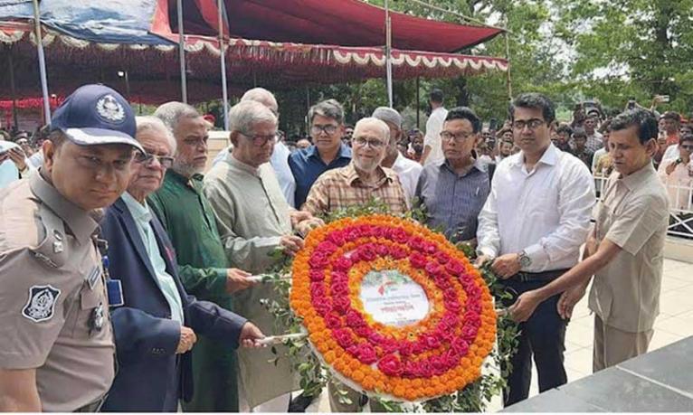 মুক্তিযুদ্ধের চেতনা হৃদয়ে ধারণ করে দেশকে নতুনভাবে গড়ে তুলতে হবে : স্থানীয় সরকার মন্ত্রী