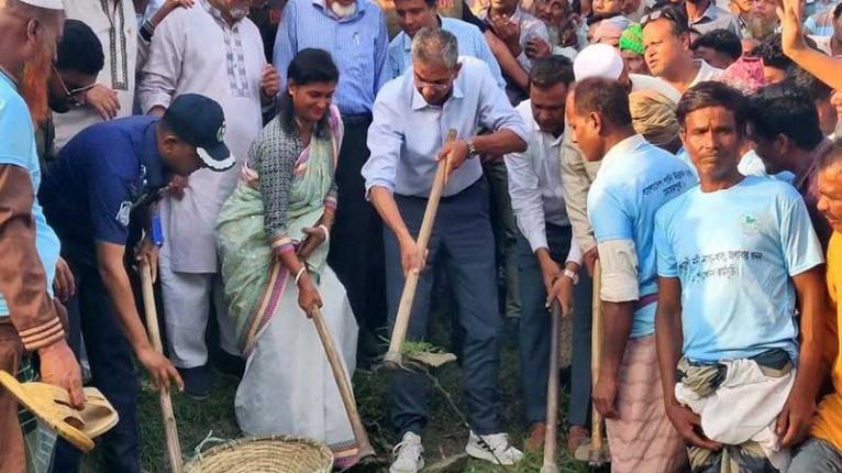 খাল দখলকারীদের বিরুদ্ধে জিরো টলারেন্স নীতি : পানিসম্পদ মন্ত্রী