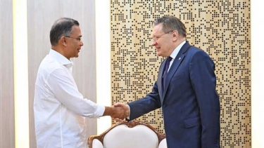 প্রধানমন্ত্রীর সঙ্গে রোসাটমের ডিজির সৌজন্য সাক্ষাৎ