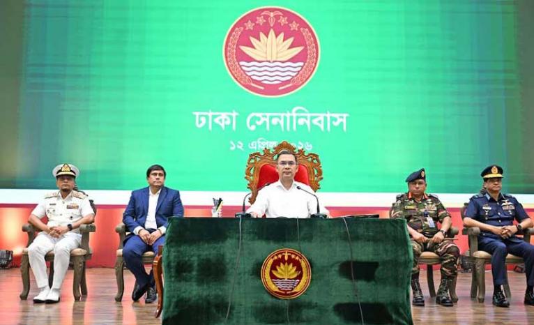 সশস্ত্র বাহিনী স্বাধীন রাষ্ট্রের শক্তি, মর্যাদার প্রতীক : প্রধানমন্ত্রী