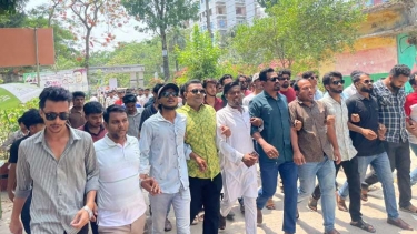 চট্টগ্রাম সিটি কলেজে হামলার প্রতিবাদে ফরিদপুরে ছাত্রদলের বিক্ষোভ মিছিল