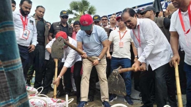 ত্রিশালে ধরার খাল পুনঃখনন কার্যক্রম উদ্বোধন প্রধানমন্ত্রীর