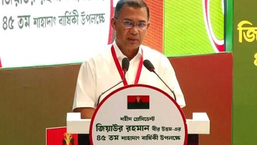 সামনে কঠিন সময়, হেসেখেলে কাটালে দেশ ক্ষতিগ্রস্ত হবে : প্রধানমন্ত্রী