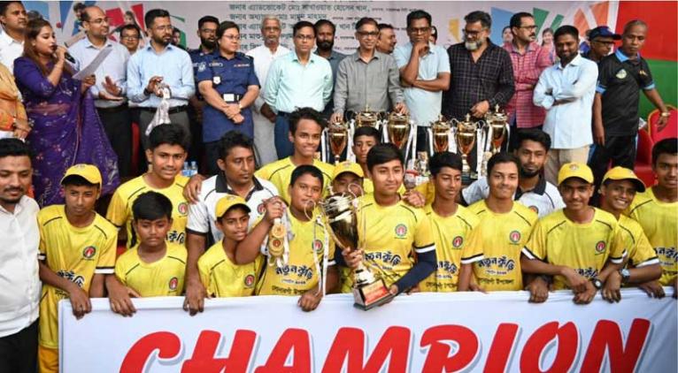 ‘ক্রীড়া হলে পেশা,পরিবার পাবে ভরসা’ নতুন কুঁড়ি স্পোর্টস ২০২৬ এর সমাপনী অনুষ্ঠানে পুরস্কার বিতরণ