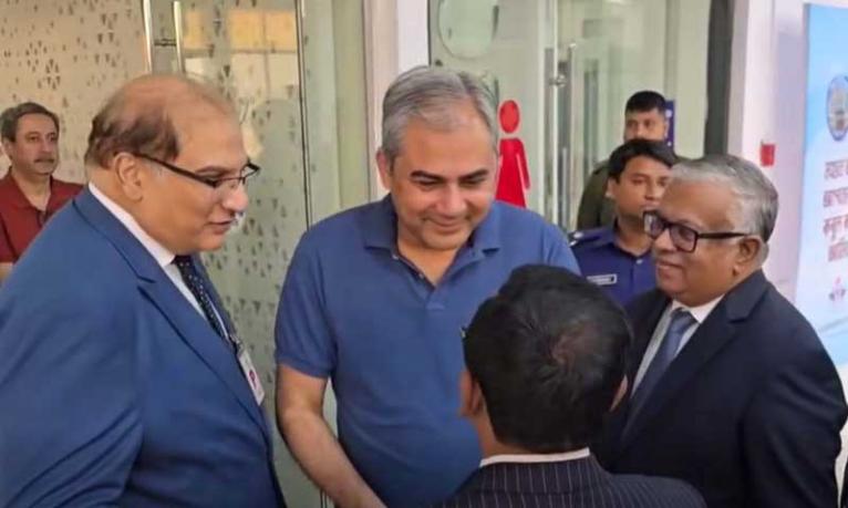 দুই দিনের সফরে ঢাকা এসেছেন পাকিস্তানের স্বরাষ্ট্রমন্ত্রী