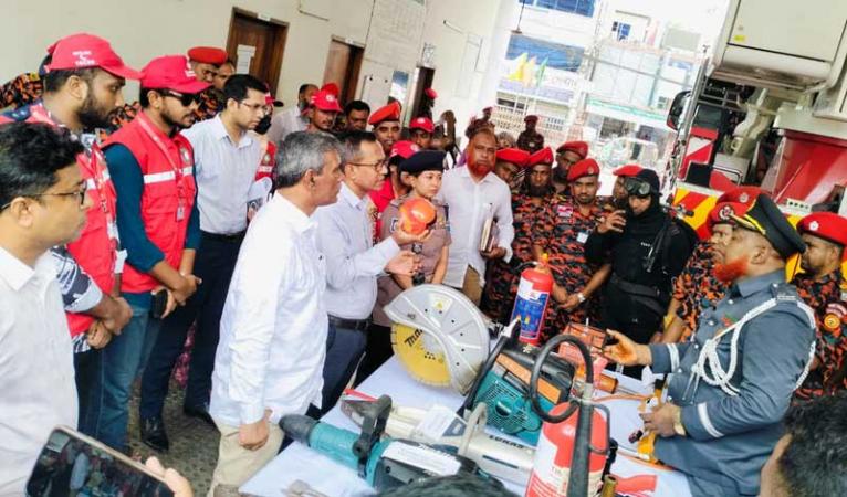 ফরিদপুরে ফায়ার সার্ভিস ও সিভিল ডিফেন্স সপ্তাহ ২০২৬ উদ্বোধন