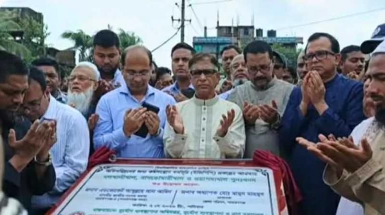 ফতুল্লায় খাল খনন কার্যক্রম উদ্বোধন, জলাবদ্ধতা নিরসনে উদ্যোগ