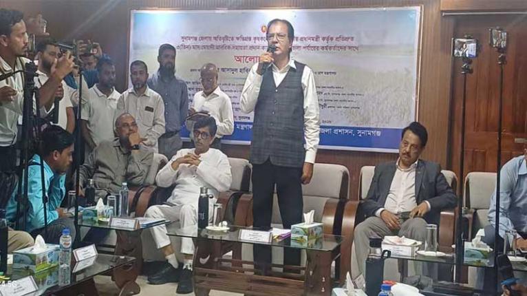 হাওরবাসীর জন্য সরকার সম্ভাব্য সবকিছু করবে - দুর্যোগ ত্রাণমন্ত্রী