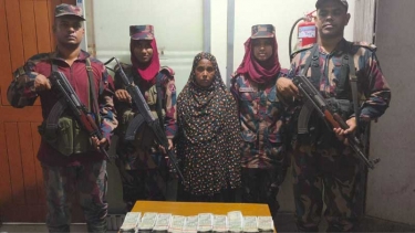 সীমান্তে ২০ লাখ ভারতীয় রুপিসহ নারী আটক