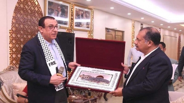 ফিলিস্তিনের প্রতি তথ্যমন্ত্রীর সংহতি প্রকাশ