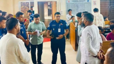 সোনারগাঁয়ে নগদ ডিস্ট্রিবিউশন হাউজে ফিল্মি কায়দায় ডাকাতি, লুট প্রায় কোটি টাকা