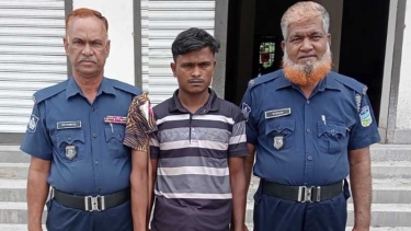 ​সরিষাবাড়ীতে ২২ পিস ইয়াবাসহ যুবক গ্রেফতার; পলাতক ২