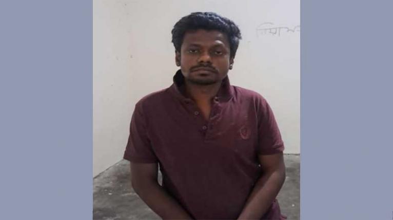 বিদ্যাপীঠের ফটকে মরণনেশার রমরমা ব্যবসা: আলফাডাঙ্গায় ৫০ ইয়াবাসহ মাদক কারবারি মহিদুল কারাগারে
