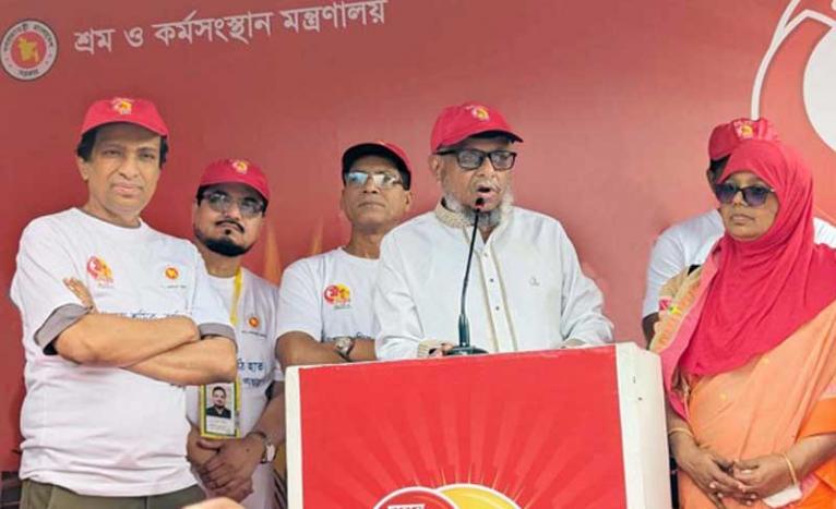 শ্রম খাতের সমস্যা নিরসনে টিম ওয়ার্ক চলমান থাকবে : শ্রমমন্ত্রী