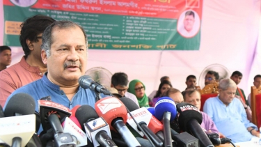 জাতীয় স্বার্থের ভিত্তিতে গঙ্গা চুক্তি নবায়ন করা হবে : তথ্যমন্ত্রী