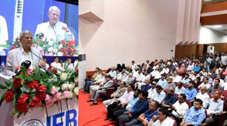 নিরাপদ খাদ্য উৎপাদনে জৈব সারের ব্যবহার বাড়াতে হবে : খাদ্য প্রতিমন্ত্রী