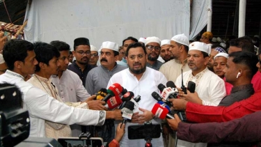 ত্যাগের মহিমা নিয়ে দেশ গঠনে সবাইকে ঐক্যবদ্ধ হতে হবে: ভূমিপ্রতিমন্ত্রী
