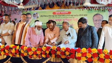 কুমিল্লা ইপিজেডের বর্জ্যে ক্ষতিগ্রস্ত কৃষকদের পাশে থাকার আশ্বাস দিলেন পরিবেশ মন্ত্রী