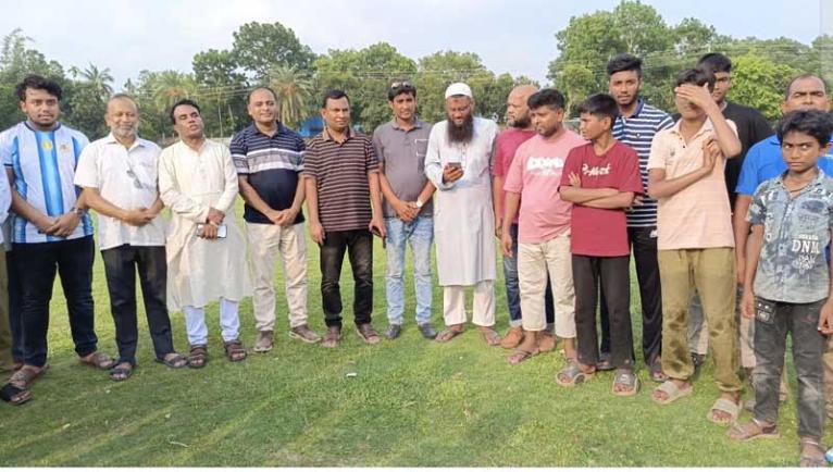 খাস জমি দখলমুক্ত করে শিশু-কিশোরদের খেলার জন্য উন্মুক্ত করলেন ভূমি কর্মকর্তা
