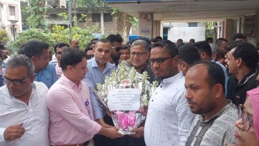 সদরপুরে স্বাস্থ্য বিষয়ক মতবিনিময় সভা; চিকিৎসায় অবহেলা নয় - এমপি বাবুল