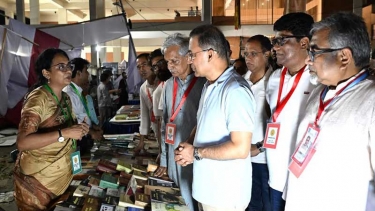 নজরুল মেলা পরিদর্শন করলেন প্রধানমন্ত্রী তারেক রহমান