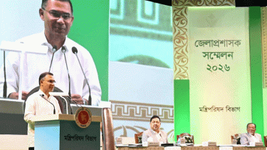 ঢাকায় ডিসি সম্মেলন উদ্বোধন করলেন প্রধানমন্ত্রী