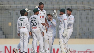 নাহিদের গতিতে বিধ্বস্ত পাকিস্তান, রোমাঞ্চকর জয় বাংলাদেশের