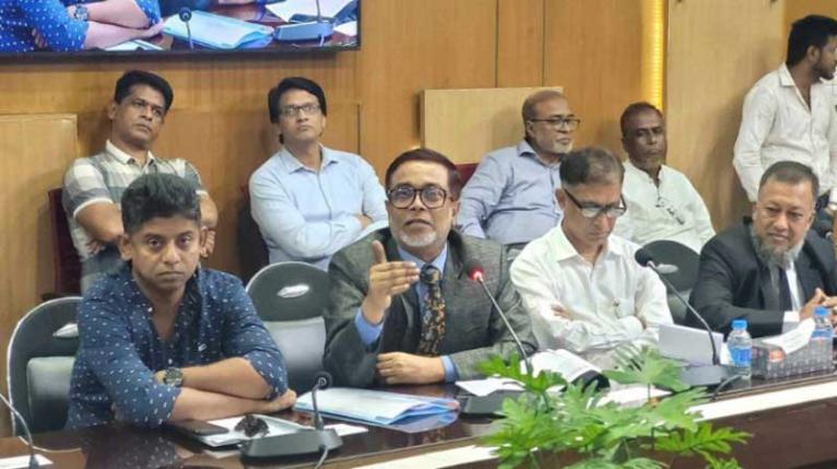 শ্রমিক ও মালিকপক্ষ নিজেরাই সমস্যার সমাধান করুক: সাখাওয়াত