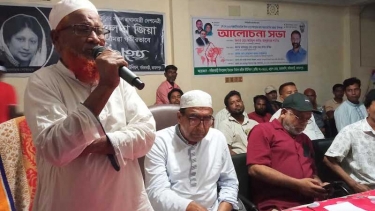 সরিষাবাড়ীতে বর্ণাঢ্য আয়োজনে মে দিবস পালিত, ৭ পরিবারকে সহায়তা