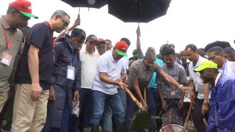 সিলেটে পুনঃখনন কাজের উদ্বোধন করলেন প্রধানমন্ত্রী