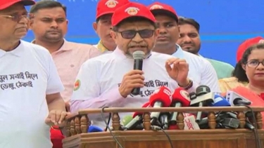 বাড়তে পারে হেমোরেজিক ডেঙ্গুর প্রকোপ, সতর্ক করলেন স্বাস্থ্যমন্ত্রী