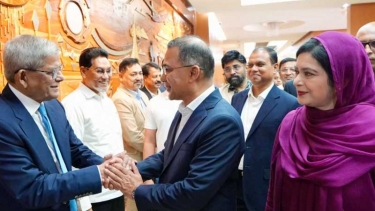 মালয়েশিয়ার উদ্দেশে ঢাকা ছাড়লেন প্রধানমন্ত্রী