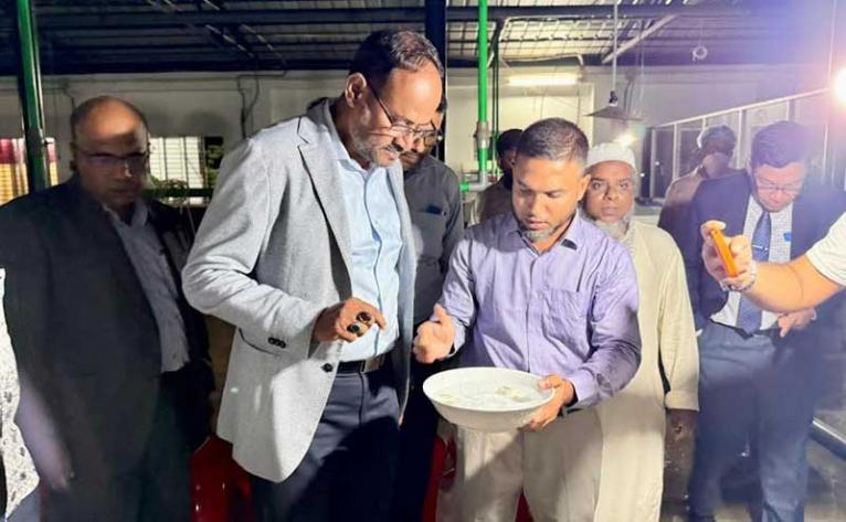 দেশের অর্থনীতিতে উল্লেখযোগ্য ভূমিকা রাখবে ভেনামি চিংড়ি : মৎস্য ও প্রাণিসম্পদ প্রতিমন্ত্রী