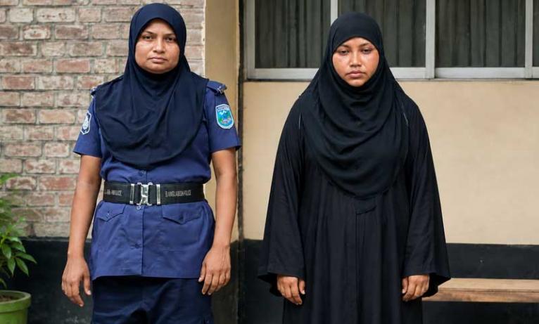 সালথায় প্রবাসী স্বামীর অর্থ আত্মসাতের অভিযোগে দুই সন্তানের জননী গ্রেপ্তার