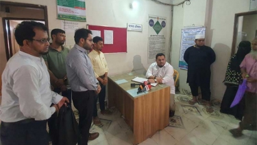 ভূমি প্রতিমন্ত্রীর আমিনবাজার ও আশুলিয়া রাজস্ব সার্কেল আকস্মিক পরিদর্শন